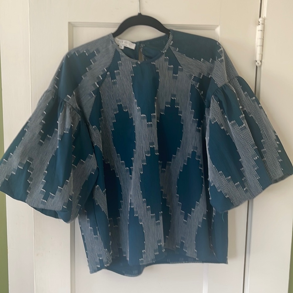 Hunter Bell Medium Top